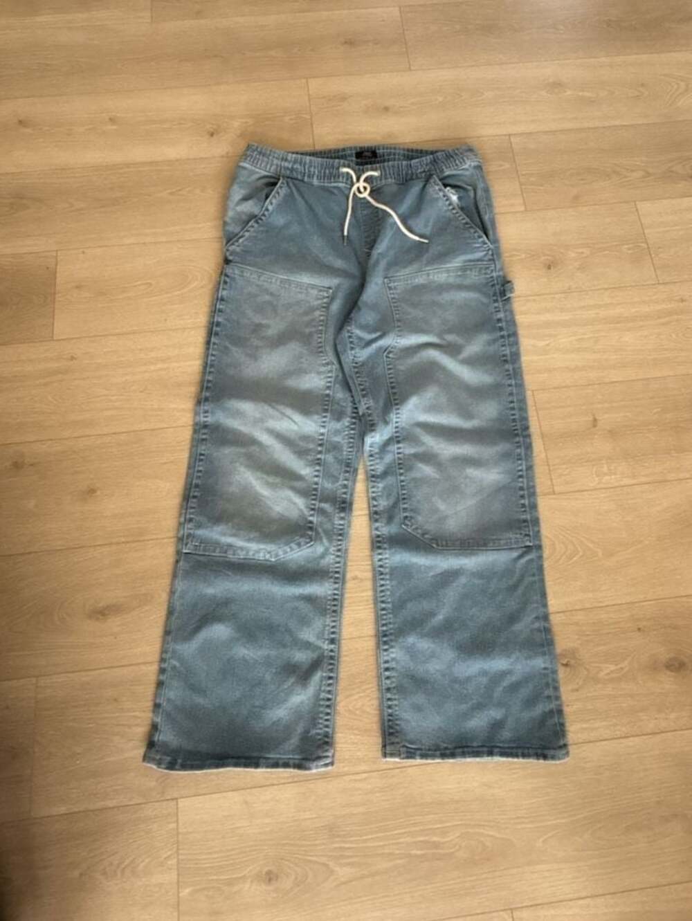 True Religion Vinny Ultra Baggy Pull-On Carpenter Jeans